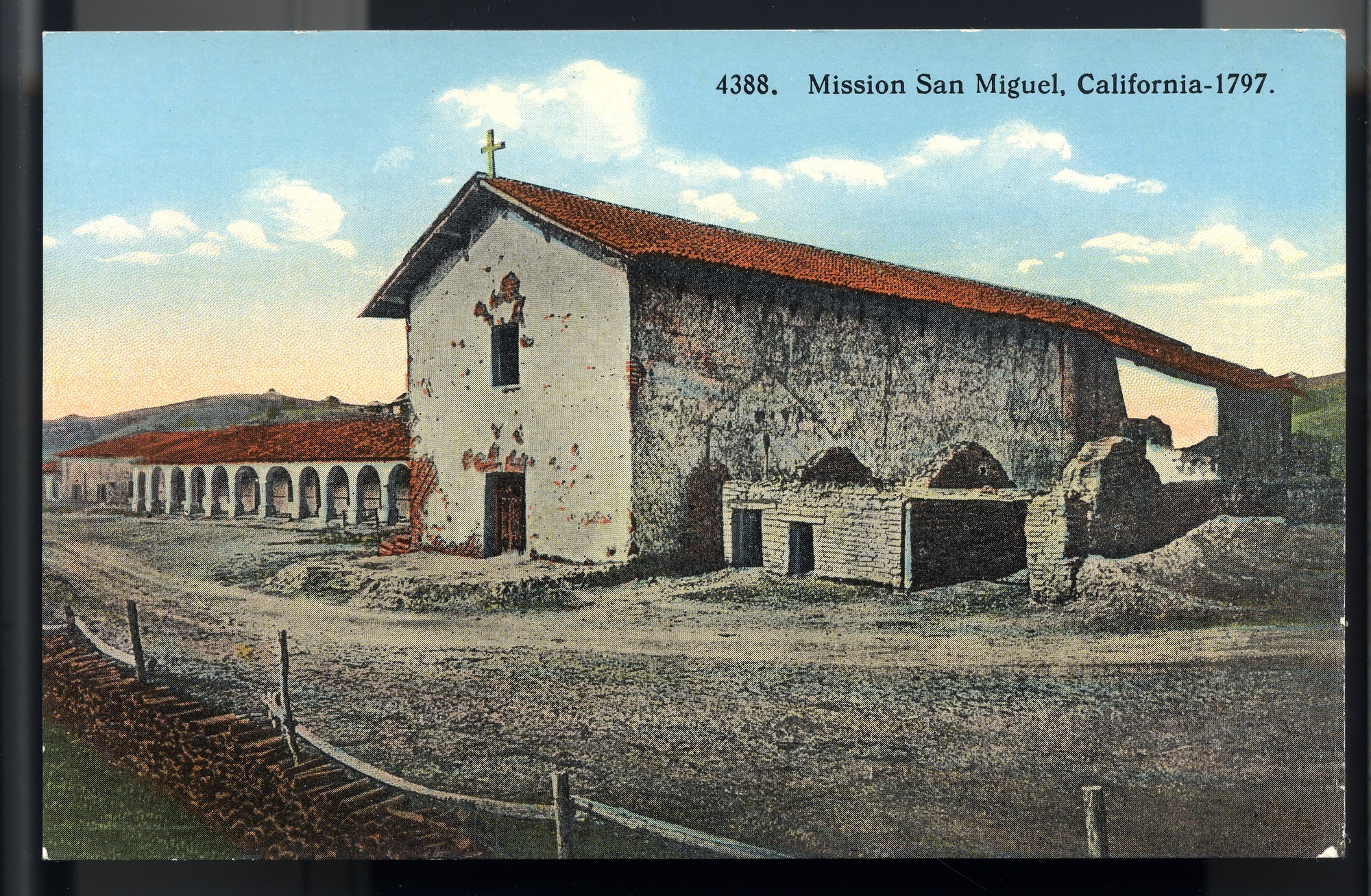 California Mission Colored Postcards 49 | California Missions Postcard 48 – Mission San Miguel, California – 1797. I. L. Eno Company. Curt Teich Company. ca 1914. NMAH 1986.0639.0320.